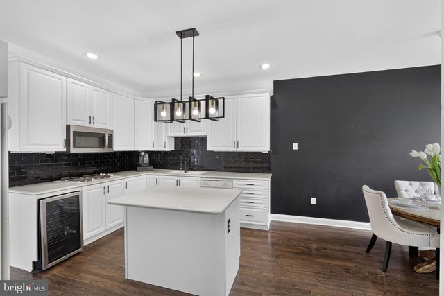326 SILO MILL LN, Lansdale, PA 19446