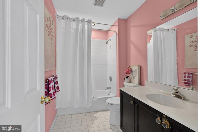 326 SILO MILL LN, Lansdale, PA 19446
