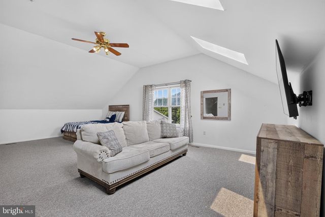326 SILO MILL LN, Lansdale, PA 19446