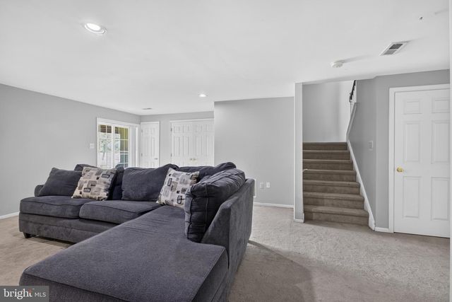 326 SILO MILL LN, Lansdale, PA 19446