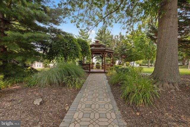 326 SILO MILL LN, Lansdale, PA 19446