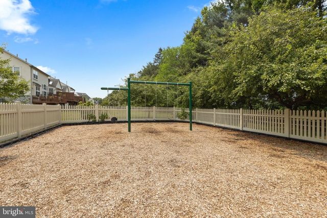326 SILO MILL LN, Lansdale, PA 19446