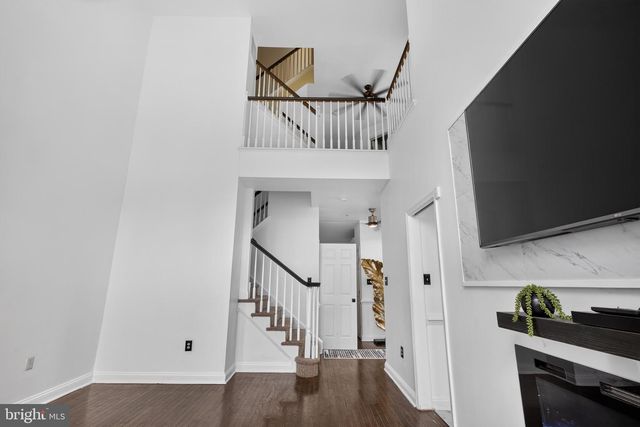 326 SILO MILL LN, Lansdale, PA 19446