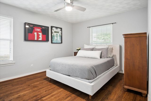10025 Lanshire Drive, Dallas, TX 75238