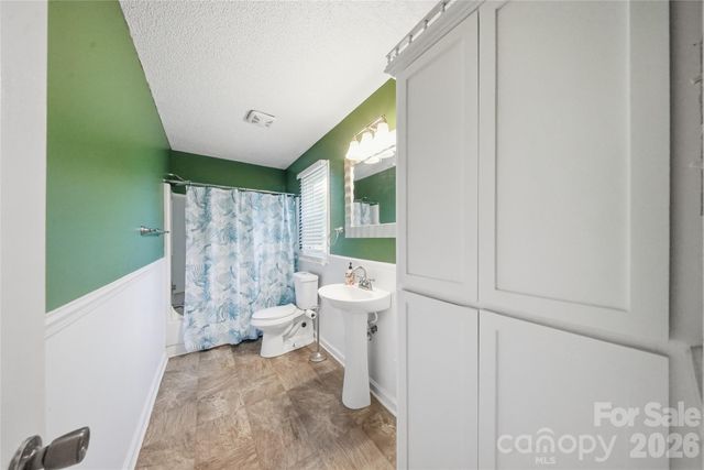 2326 Springwater Drive, Gastonia, NC 28056