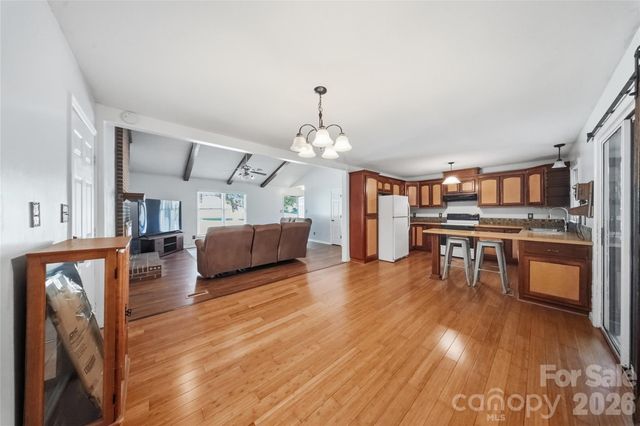 2326 Springwater Drive, Gastonia, NC 28056
