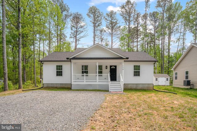 174 SHOREWOOD DR, Colonial Beach, VA 22443