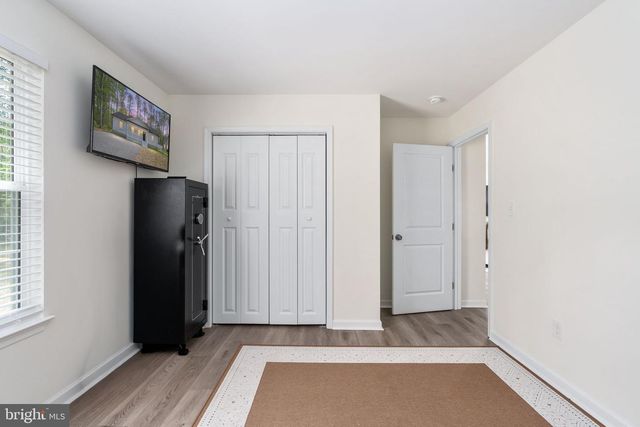 174 SHOREWOOD DR, Colonial Beach, VA 22443