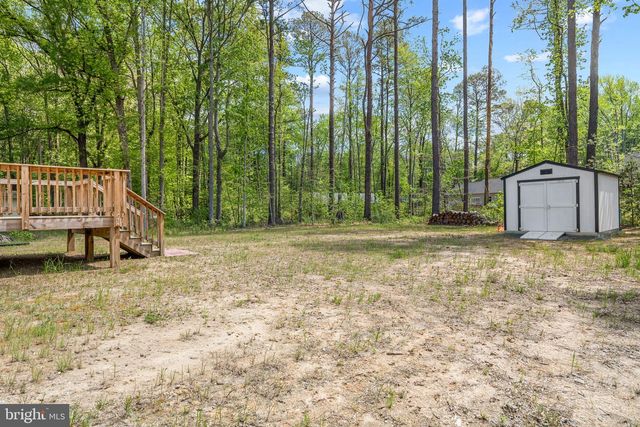 174 SHOREWOOD DR, Colonial Beach, VA 22443