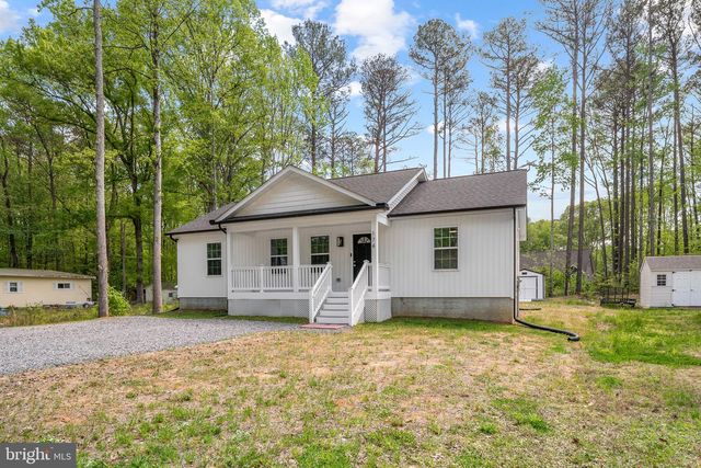 174 SHOREWOOD DR, Colonial Beach, VA 22443