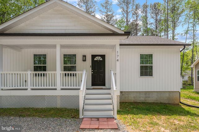 174 SHOREWOOD DR, Colonial Beach, VA 22443