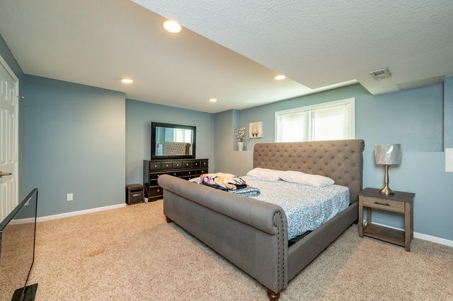 5746 SE 31st Court, Des Moines, IA 50320