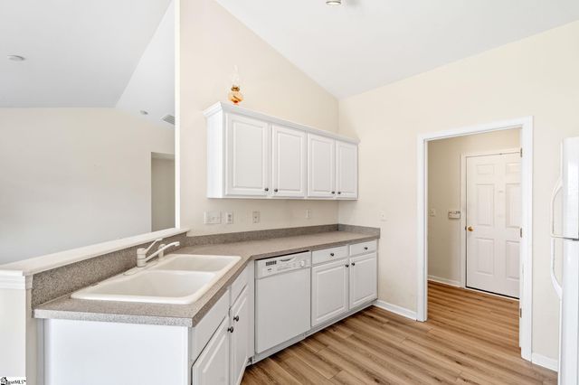 100 Becket Court, Greenville, SC 29605