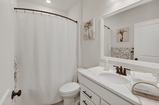 903 Gibbons Street, Wellford, SC 29385