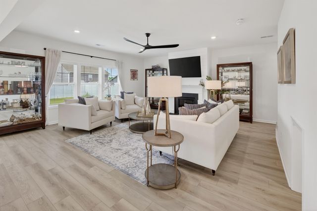 903 Gibbons Street, Wellford, SC 29385