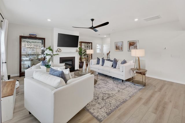 903 Gibbons Street, Wellford, SC 29385