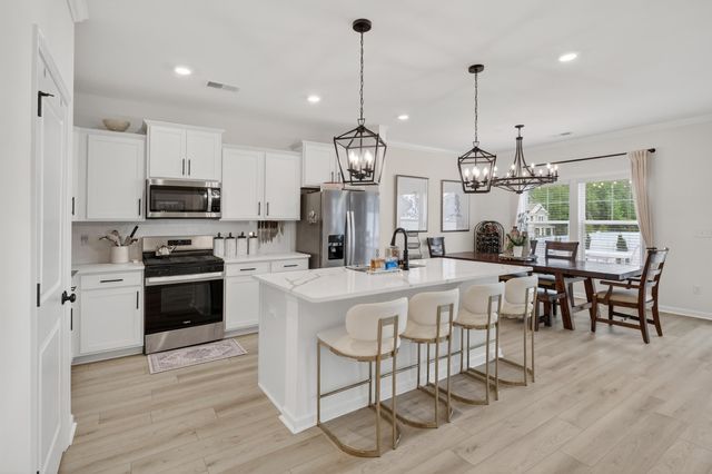 903 Gibbons Street, Wellford, SC 29385