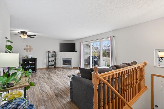 16236 70th Place N, Maple Grove, MN 55311