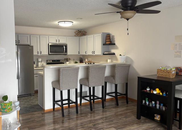 16236 70th Place N, Maple Grove, MN 55311