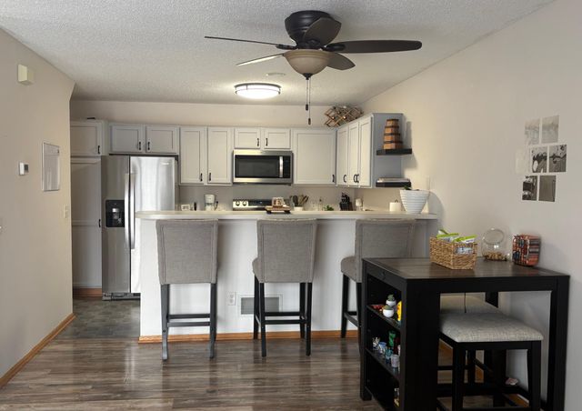 16236 70th Place N, Maple Grove, MN 55311