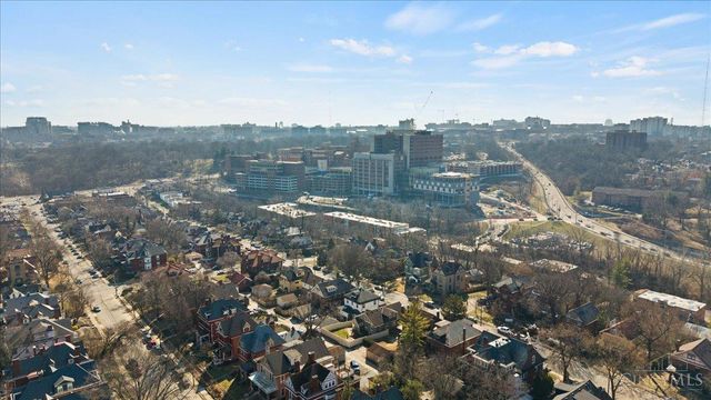 558 Howell Avenue, Cincinnati, OH 45220