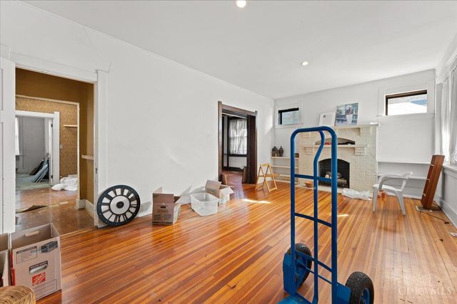 558 Howell Avenue, Cincinnati, OH 45220