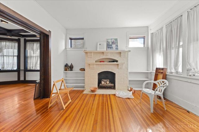 558 Howell Avenue, Cincinnati, OH 45220