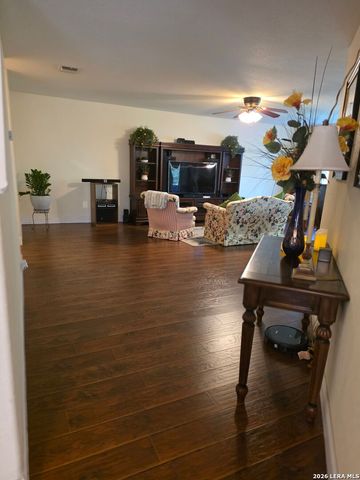 6714 Carlsbad Rio, San Antonio, TX 78233