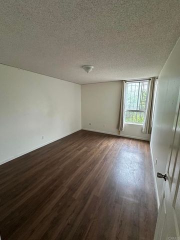 279 Moss Street 13, Chula Vista, CA 91911