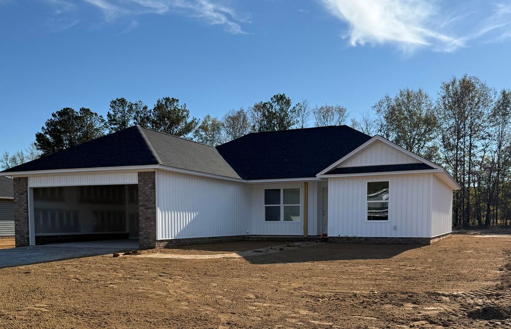 3935 Peakvalley Road, Sumter, SC 29154