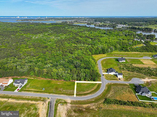 15 PREAKNESS DR, Ocean Pines, MD 21811