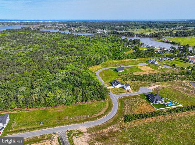 15 PREAKNESS DR, Ocean Pines, MD 21811