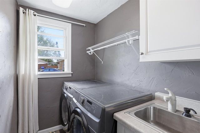 1420 N OWAISSA STREET, Appleton, WI 54911