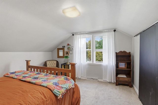 1420 N OWAISSA STREET, Appleton, WI 54911