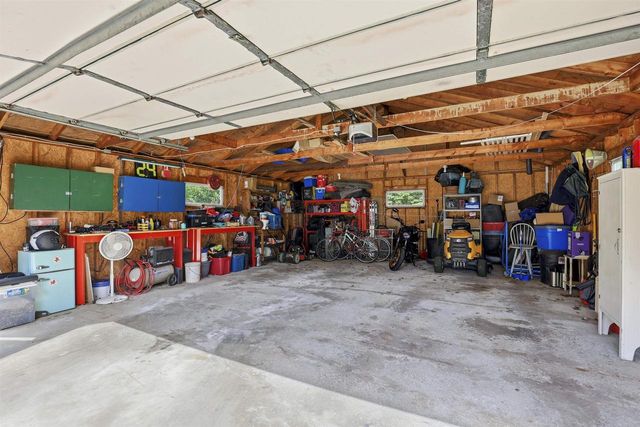 1420 N OWAISSA STREET, Appleton, WI 54911