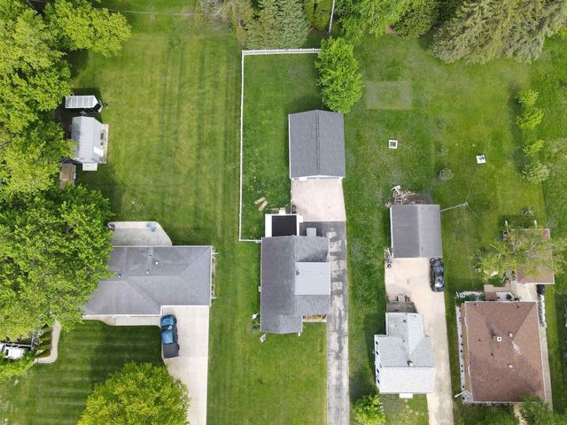 1420 N OWAISSA STREET, Appleton, WI 54911