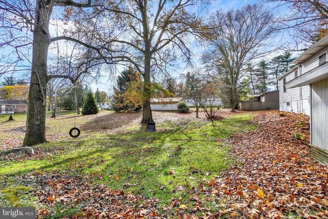 35 KLINE AVE, Manchester, PA 17345