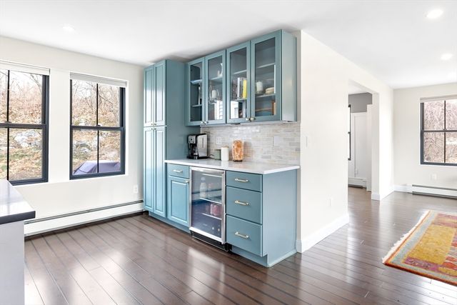 36 Fisher Road, Southborough, MA 01772