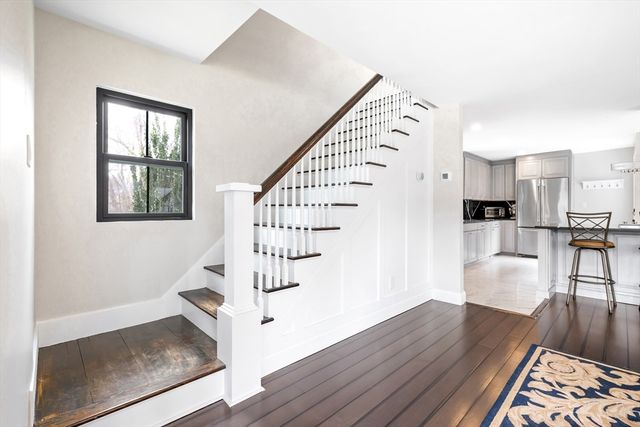 36 Fisher Road, Southborough, MA 01772