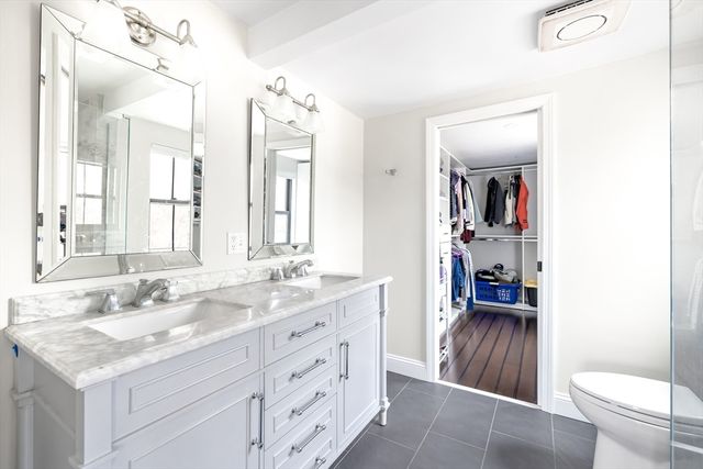 36 Fisher Road, Southborough, MA 01772