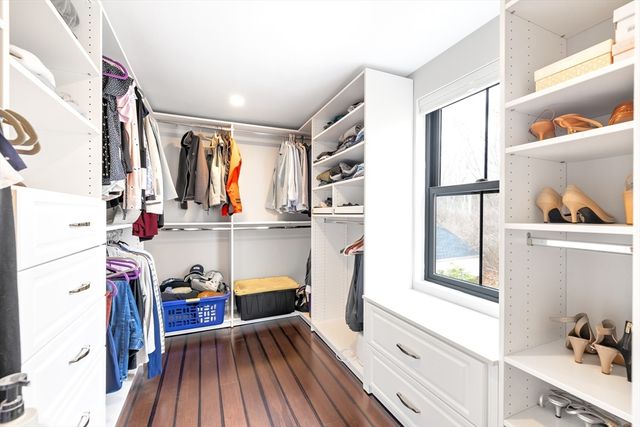 36 Fisher Road, Southborough, MA 01772