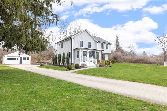 36 Fisher Road, Southborough, MA 01772