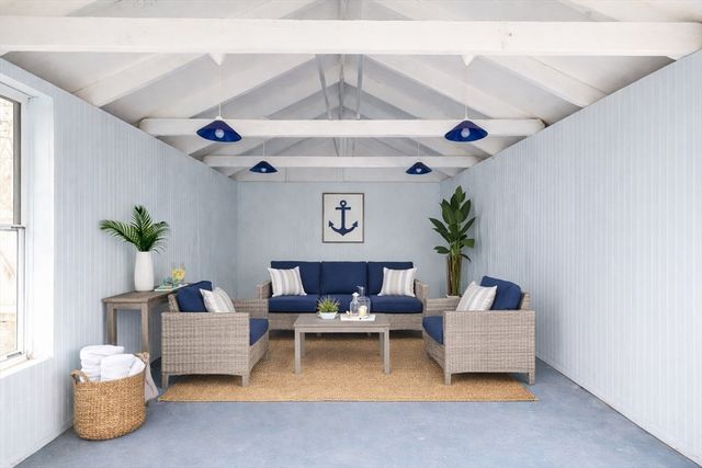 36 Fisher Road, Southborough, MA 01772