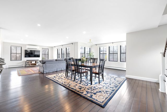 36 Fisher Road, Southborough, MA 01772