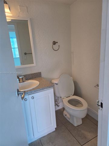 1800 Sans Souci Blvd 217, North Miami, FL 33181