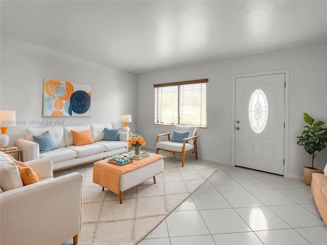 951 E 18th Street, Hialeah, FL 33013