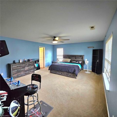 4555 Ramseur Drive, Winston-salem, NC 27101