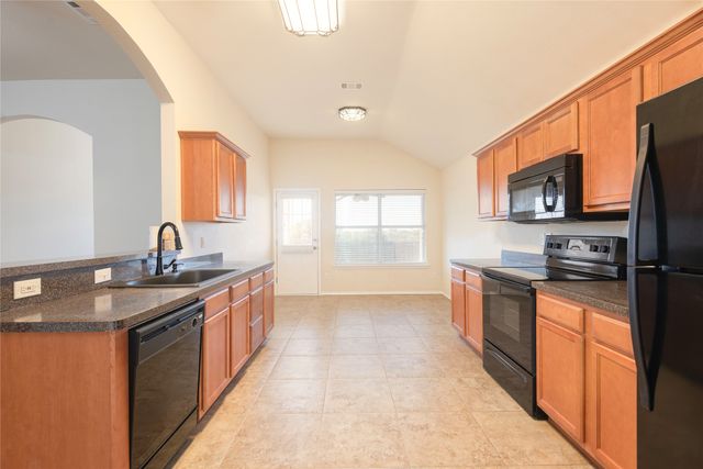 1105 Antoinette Drive, Princeton, TX 75407
