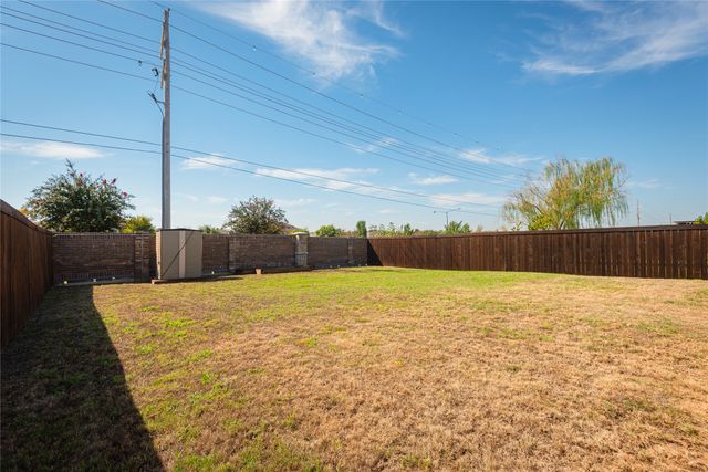 1105 Antoinette Drive, Princeton, TX 75407