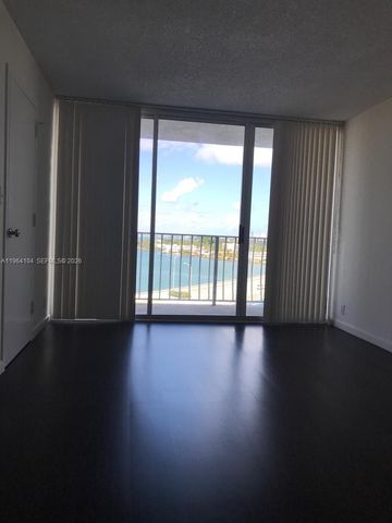 7601 E Treasure Dr 915, North Bay Village, FL 33141